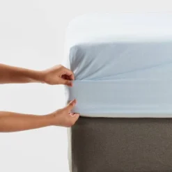 Easy Care Fitted Sheet - Room Essentials™ -Room Essentials GUEST 2de24504 0bcd 427a ad07 6a4be025d591