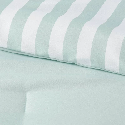 Microfiber Reversible Stripe Comforter Mint Green - Room Essentials™ 4 Microfiber Reversible Stripe Comforter Mint Green - Room Essentials™ - Image 4